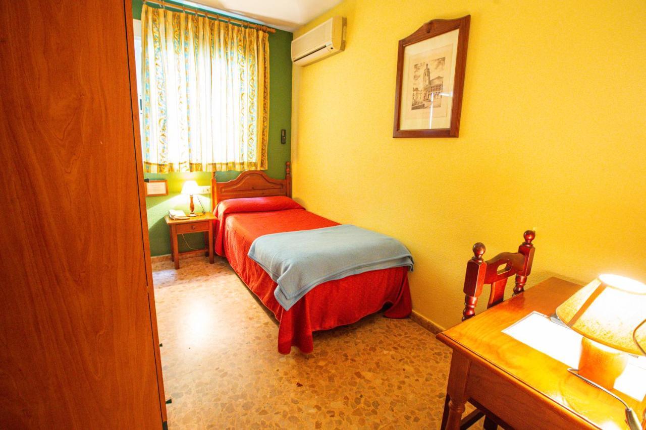 Arunda Ii Hotel 2*